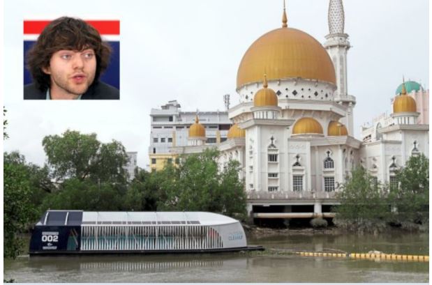 Selangor Maritime Gateway - Giant ‘vacuum’ Cleaning Up Klang River