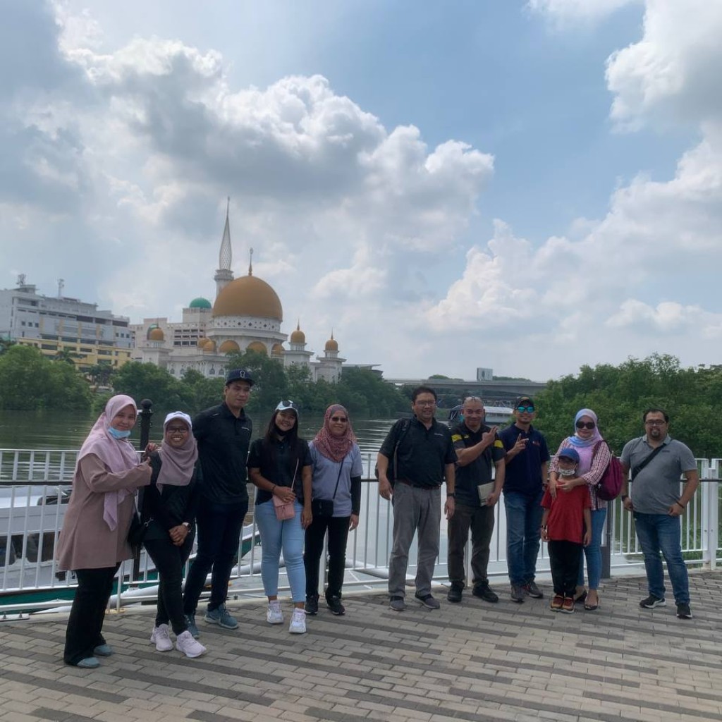 River Educational Trip with Smartsel Sdn Bhd