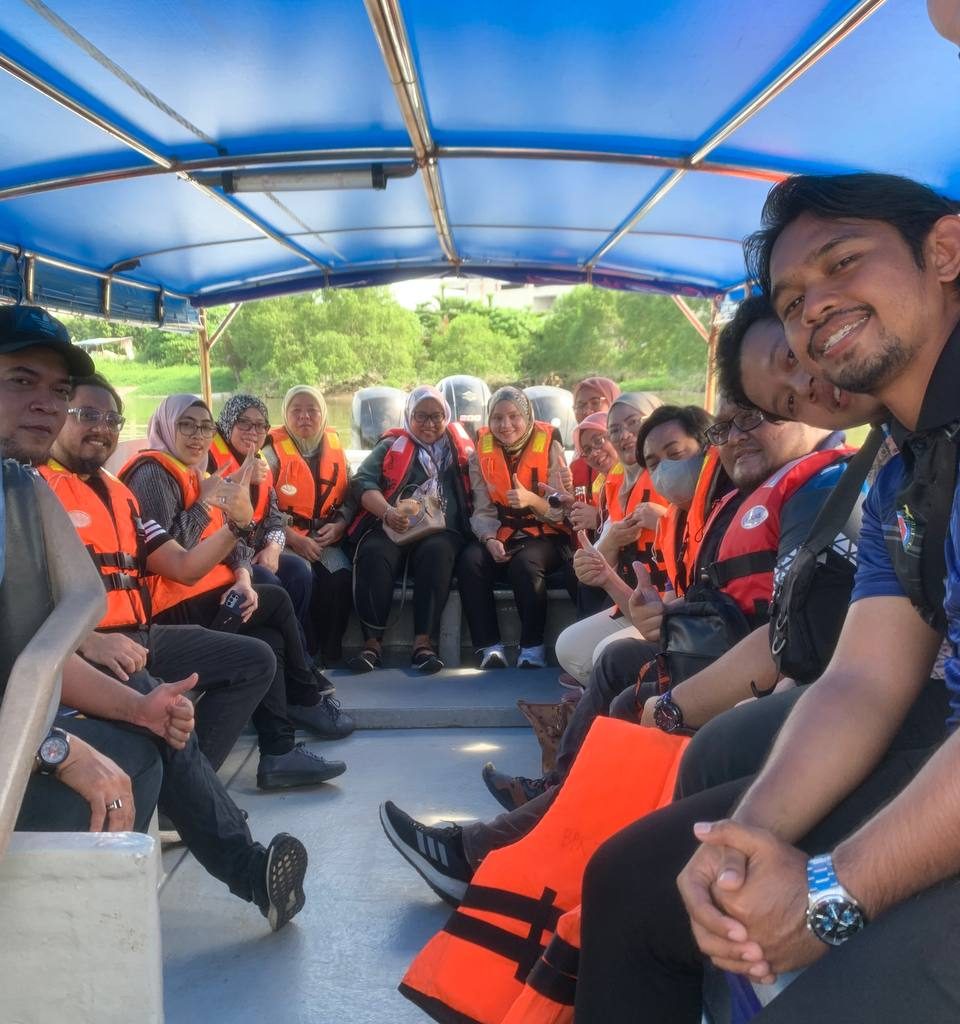 River Educational Trip With Majlis Bandaraya Shah Alam